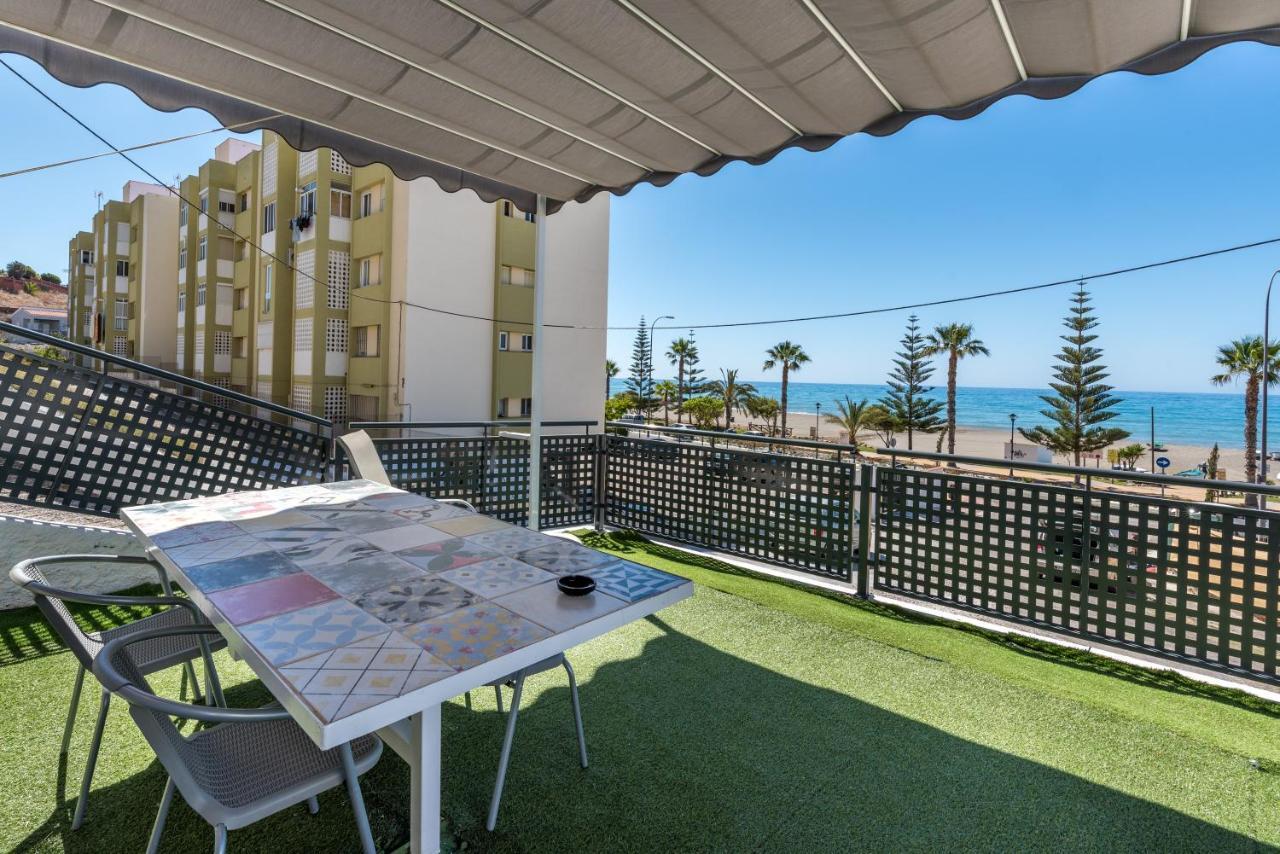 Apartamento A Pie De Playa Benajarafe Exterior photo